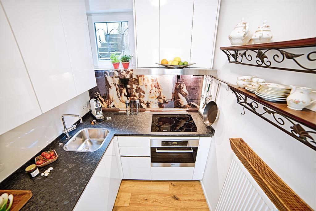 Salzburg Place To Stay Экстерьер фото