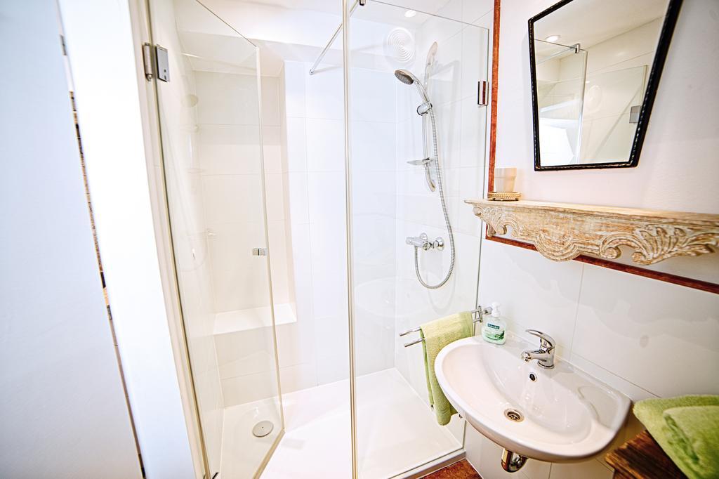 Salzburg Place To Stay Экстерьер фото